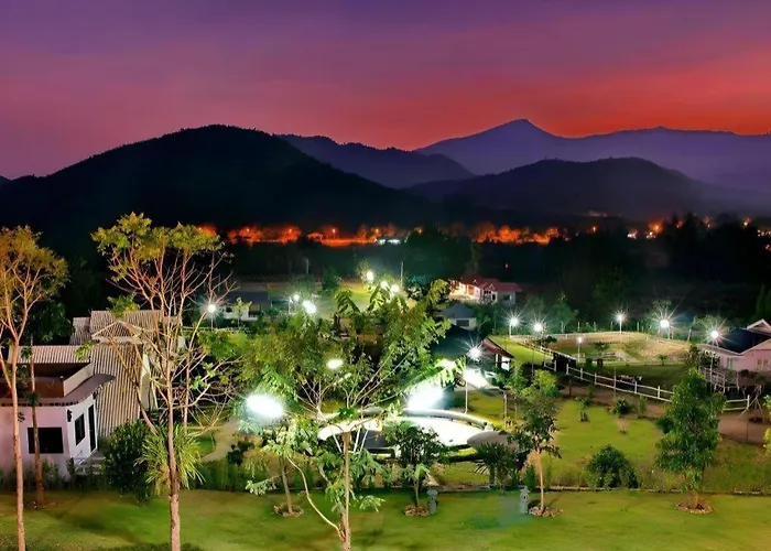 Pattharapuri Valley รีสอร์ท สวนผึ้ง