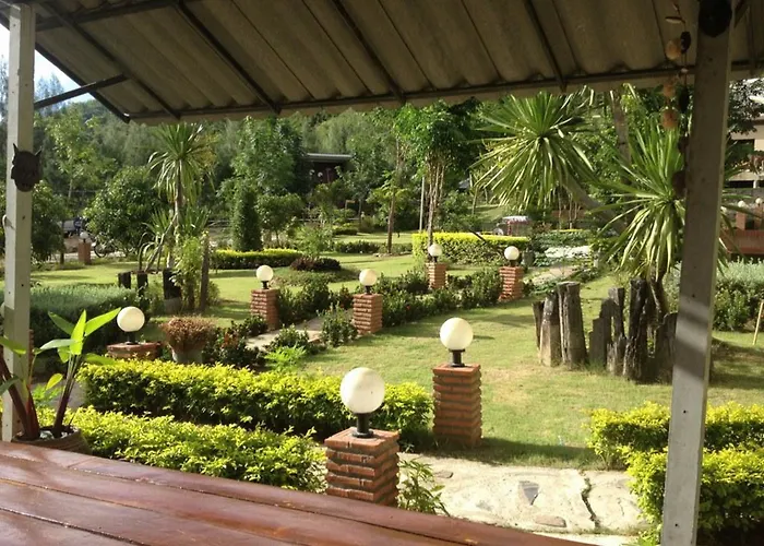 Pattharapuri Valley สวนผึ้ง